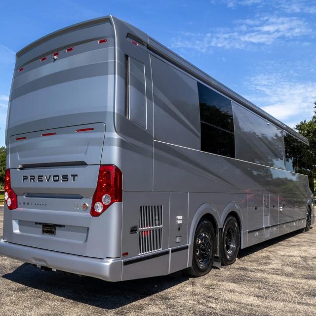 LC026 - LOKI Coach - Prevost H3-45