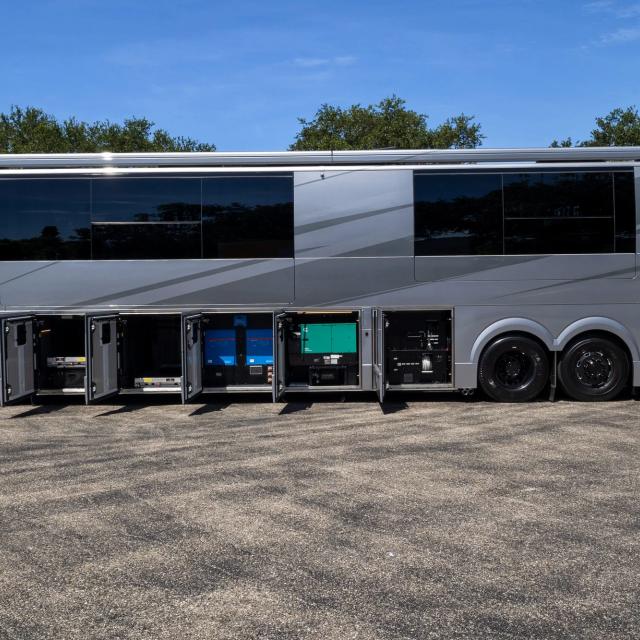 LC026 - LOKI Coach - Prevost H3-45